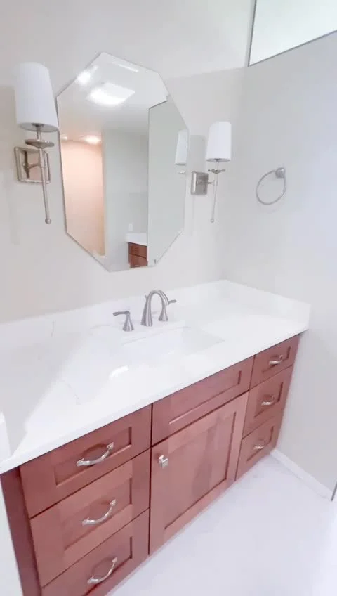 WHITE & HONEY WOOD BATHROOM