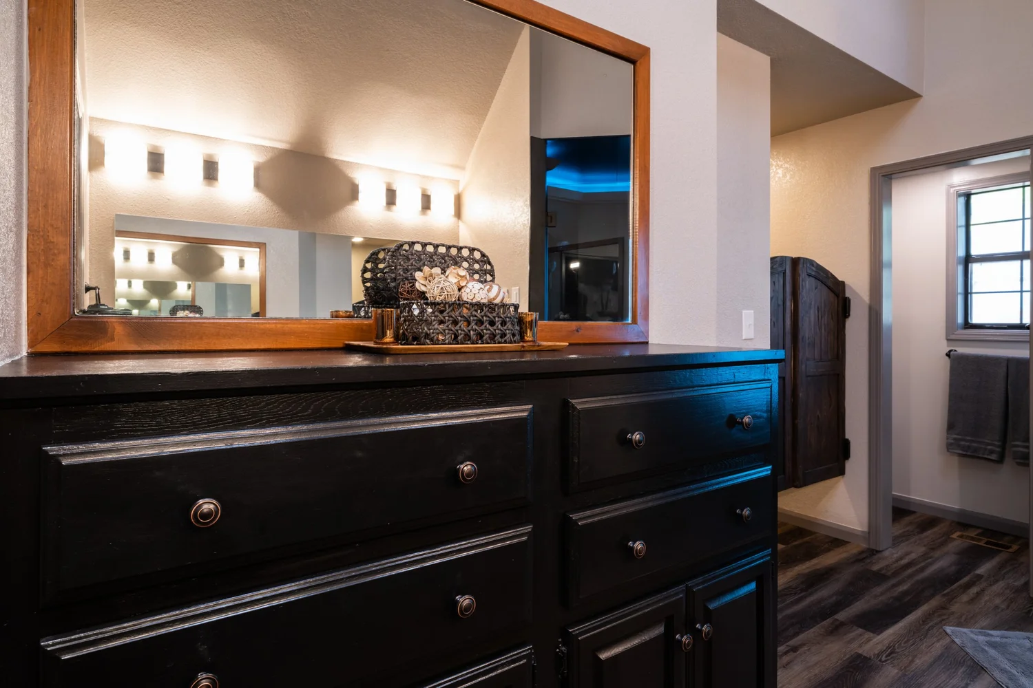 WARM KITCHEN AND MASTER BATHROOM RENOVATION — AFTER